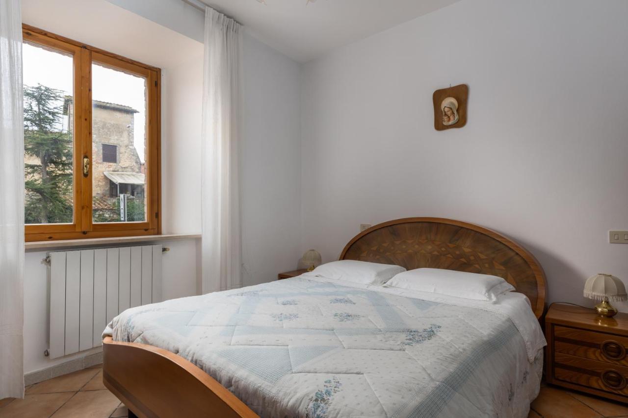 Apartment Enchanting Flat With Patio In Abbadia A Isola *