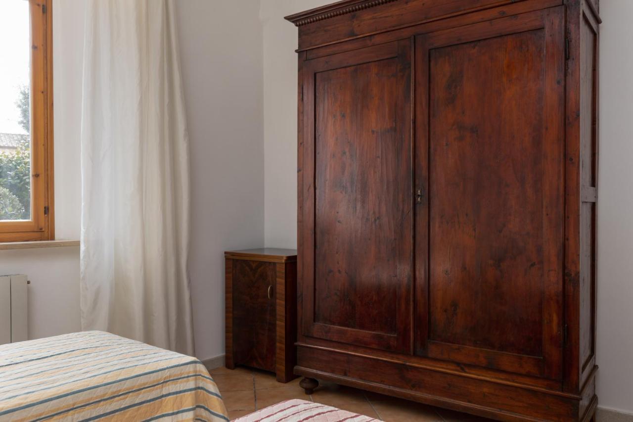 Apartment Enchanting Flat With Patio In Abbadia A Isola *